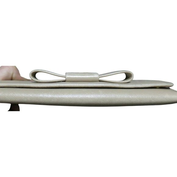 Prada Blush Pink Italian Saffiano Leather Ribbon Bow Embellished Bi-Fold Wallet - Picture 4 of 15